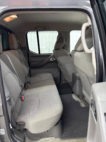 Used 2018 Nissan Frontier SV AWD/4WD image 20