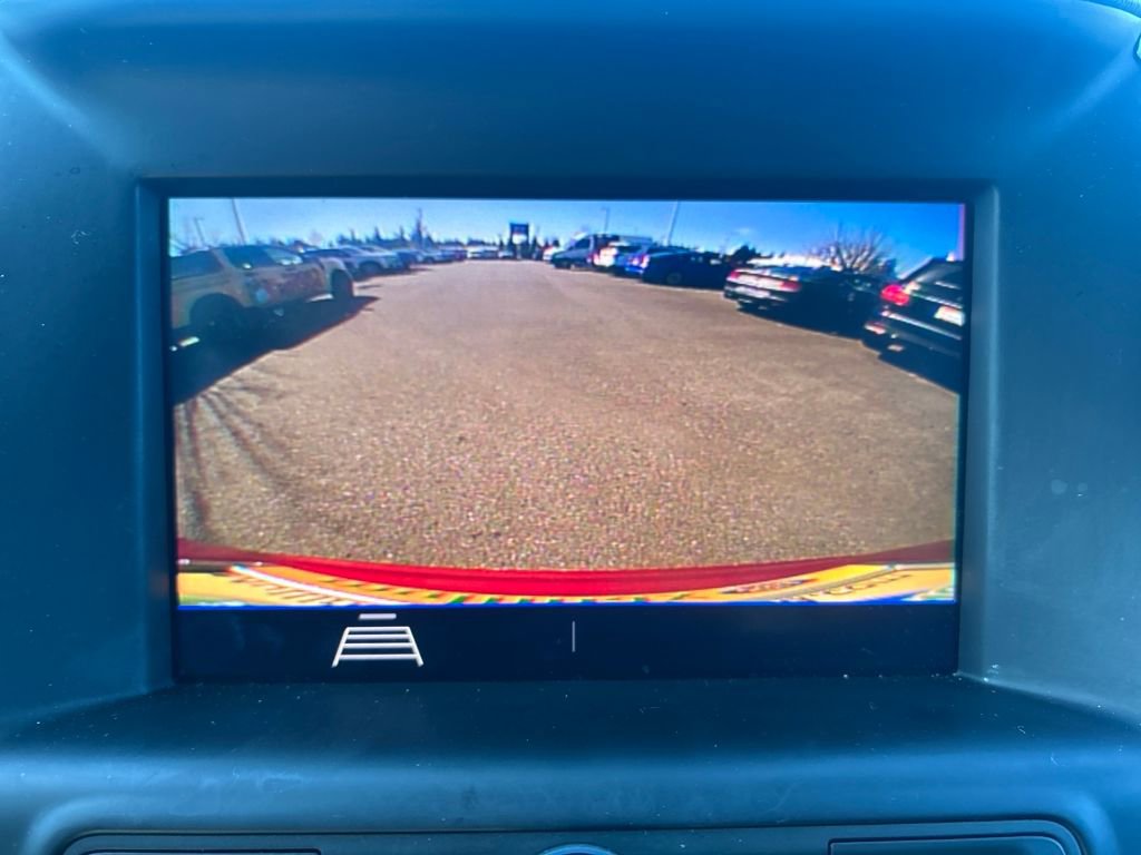 Used 2020 GMC Terrain SLE image 28