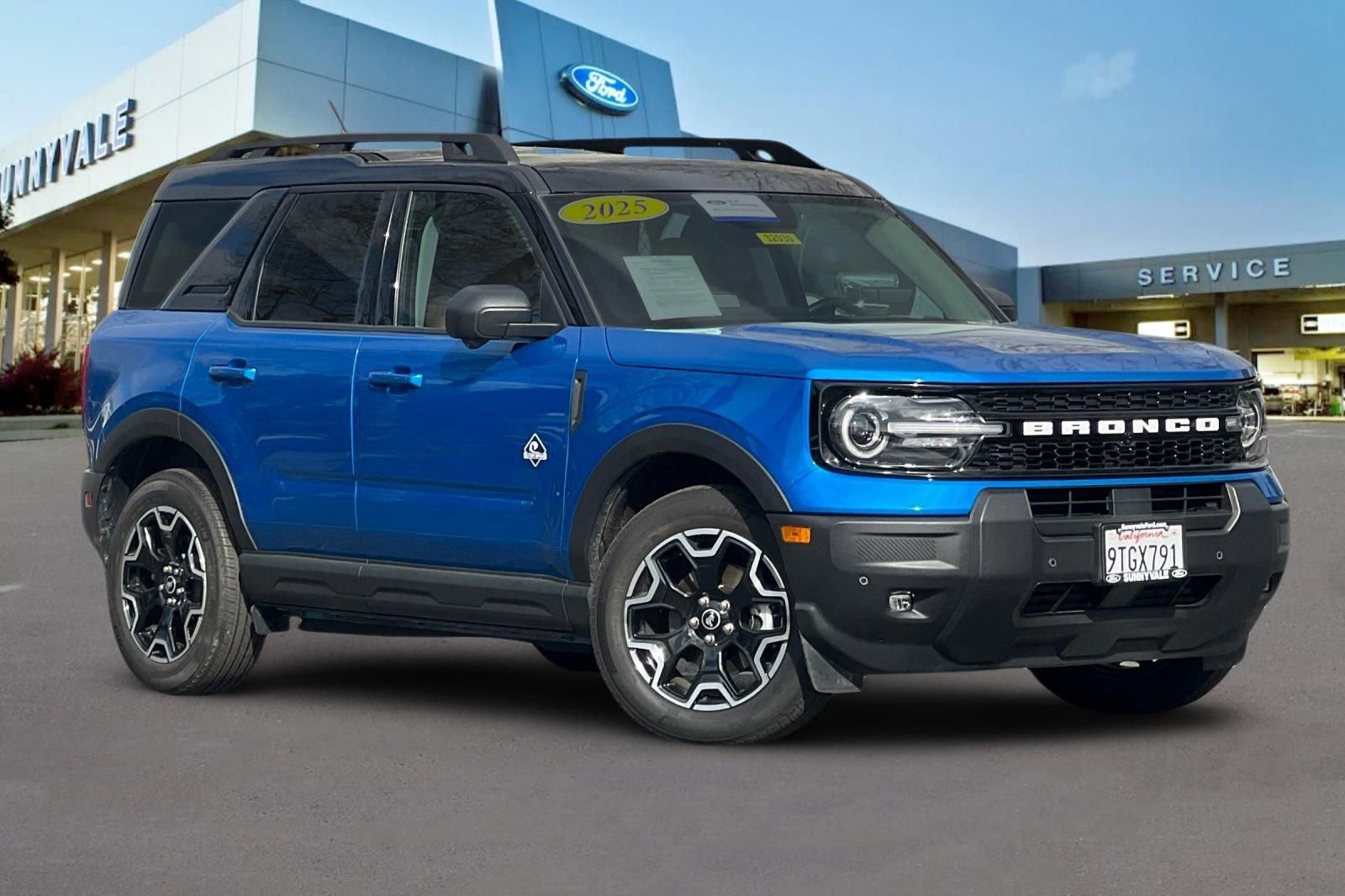 Certified 2025 Ford Bronco Sport Outer Banks w/ Outer Banks Tech Package+ image 8