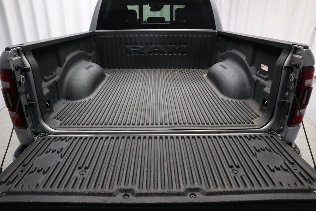 Used 2023 RAM 1500 Laramie AWD/4WD image 15
