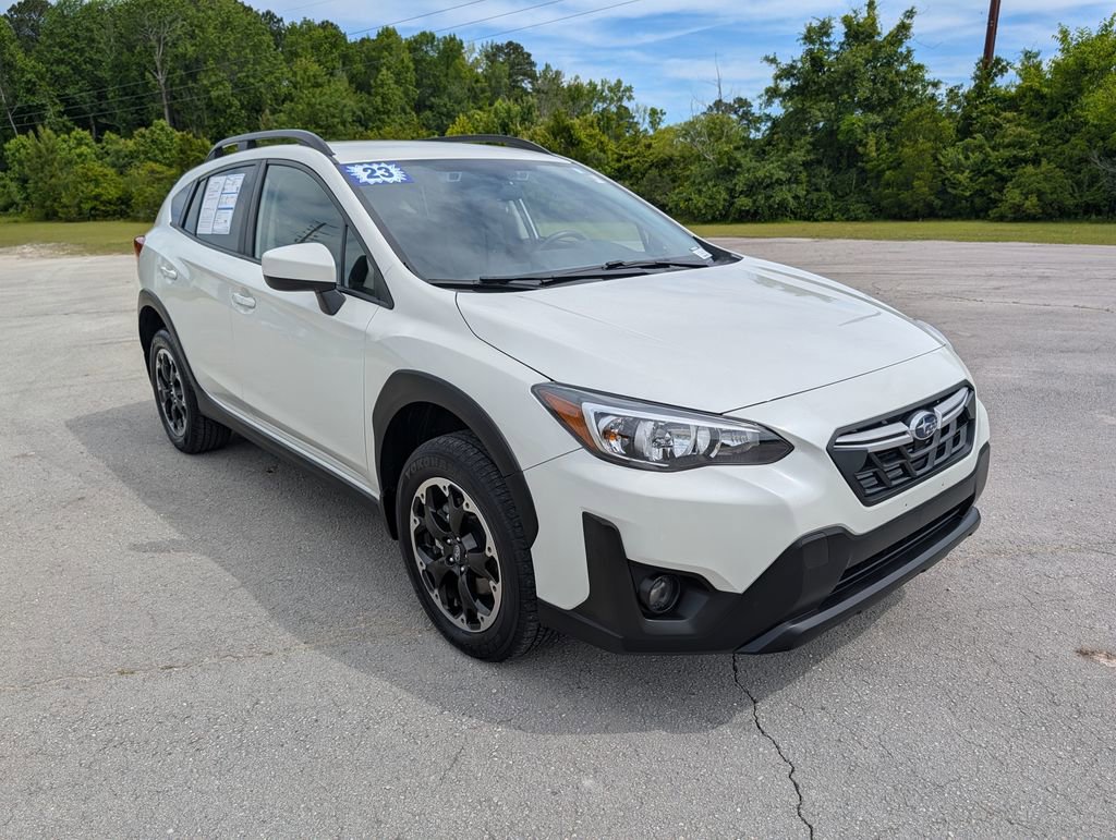 Used 2023 Subaru Crosstrek 2.0i Premium AWD/4WD image 3