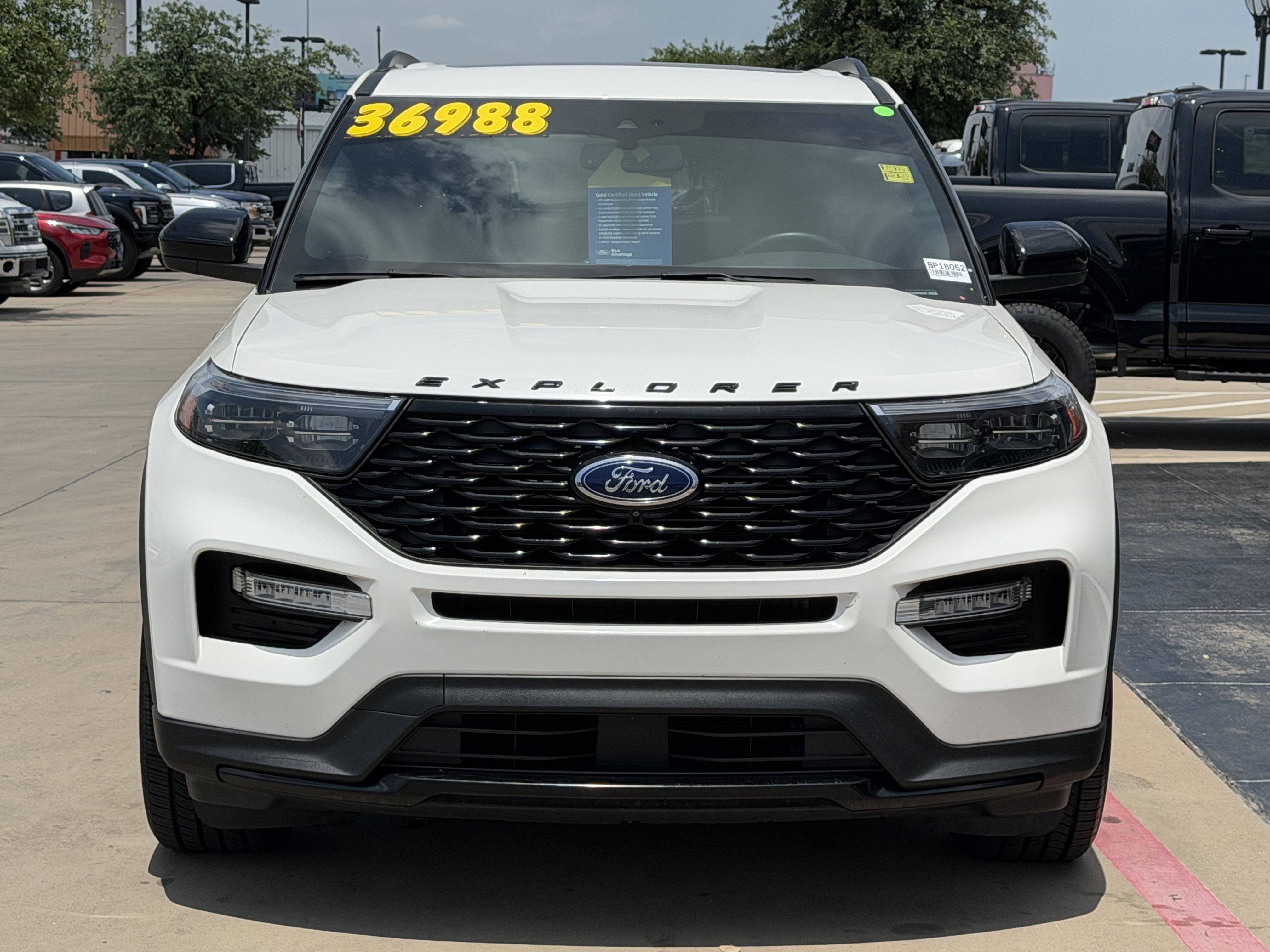 Certified 2023 Ford Explorer ST-Line w/ Class IV Trailer Tow Package RWD image 8