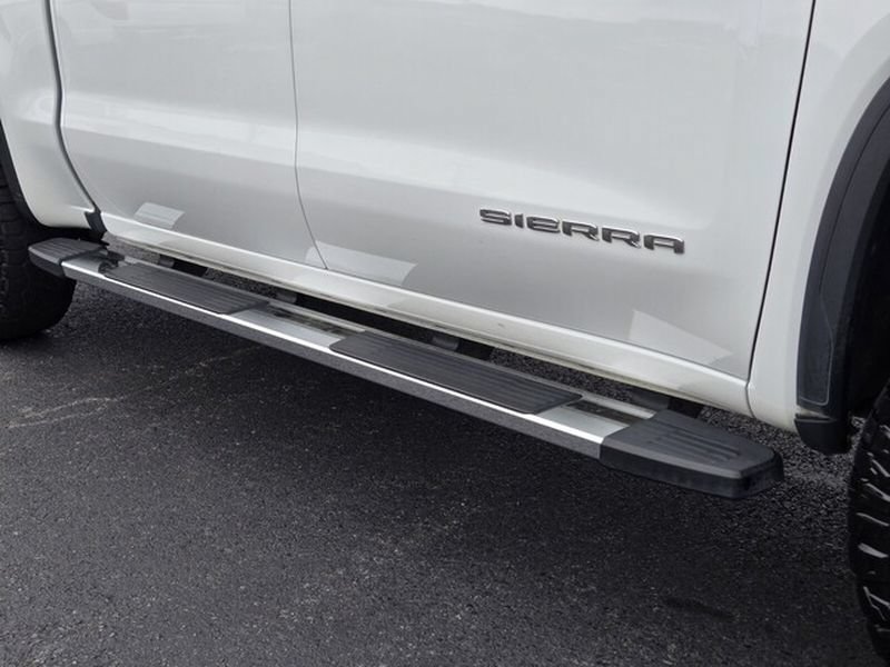Used 2022 GMC Sierra 1500 SLT w/ SLT Premium Plus Package AWD/4WD image 20