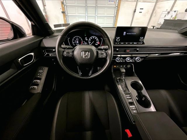 Used 2025 Honda Civic Sport image 5