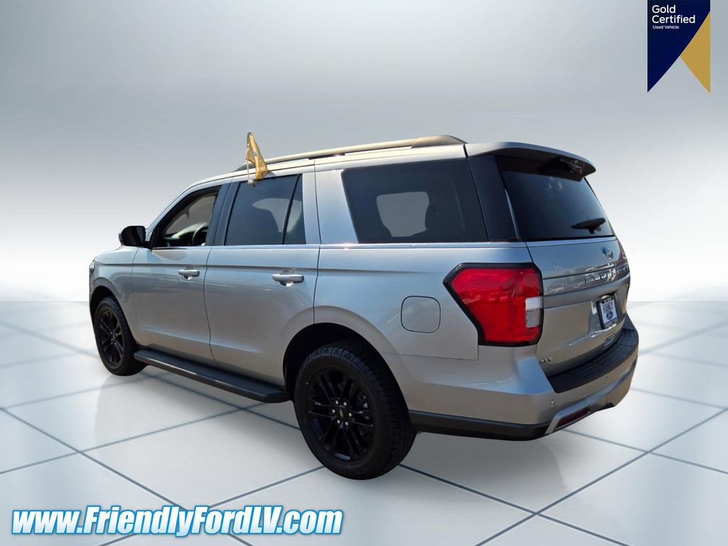 Certified 2024 Ford Expedition XLT RWD image 5