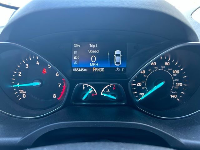 Certified 2018 Ford Escape SE w/ SE Sport Appearance Package image 2