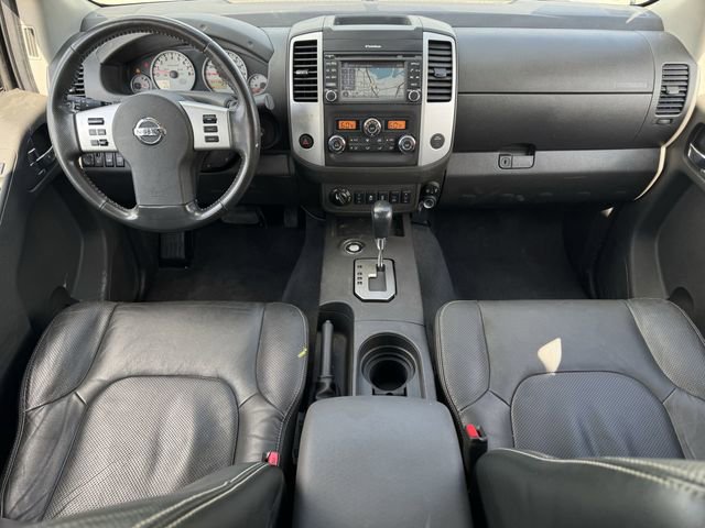 Used 2020 Nissan Frontier PRO-4X w/ Pro-4x Utility Package image 9