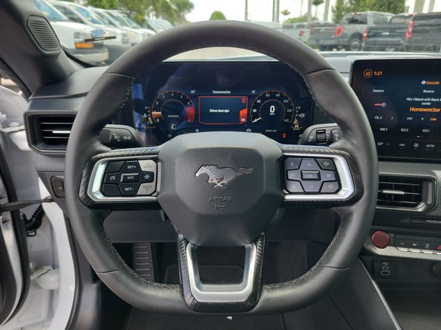 Certified 2024 Ford Mustang Coupe RWD image 24