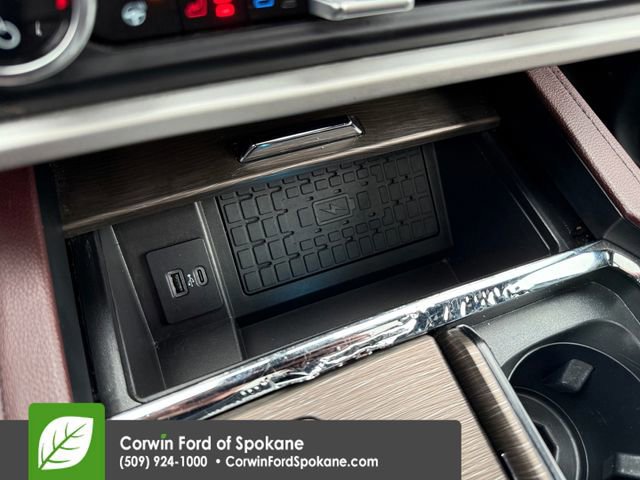 Certified 2024 Ford Expedition Limited image 35