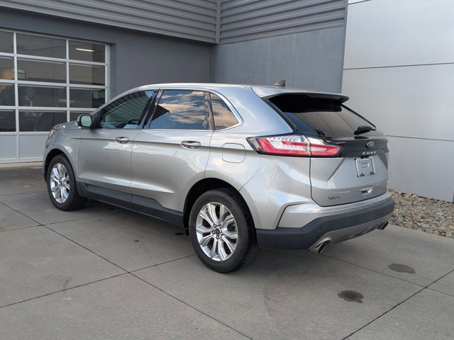 Certified 2022 Ford Edge Titanium image 3