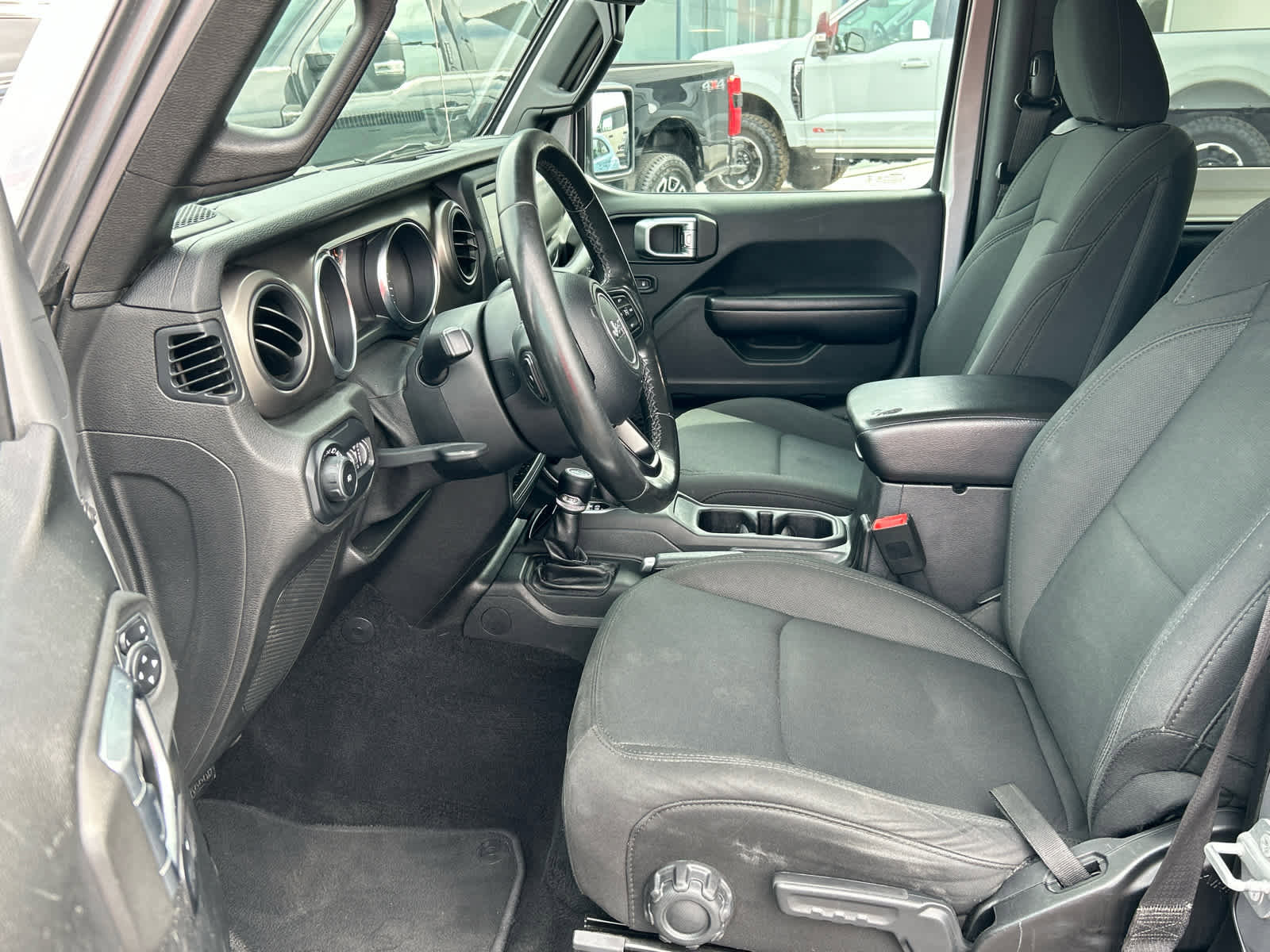 Used 2019 Jeep Wrangler Sport image 23