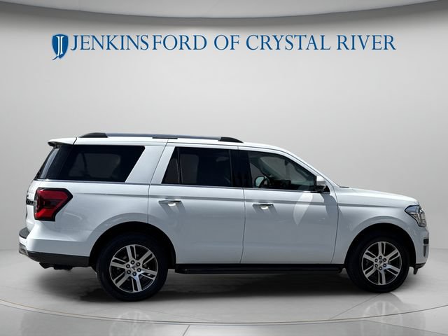 Certified 2024 Ford Expedition Limited RWD image 3