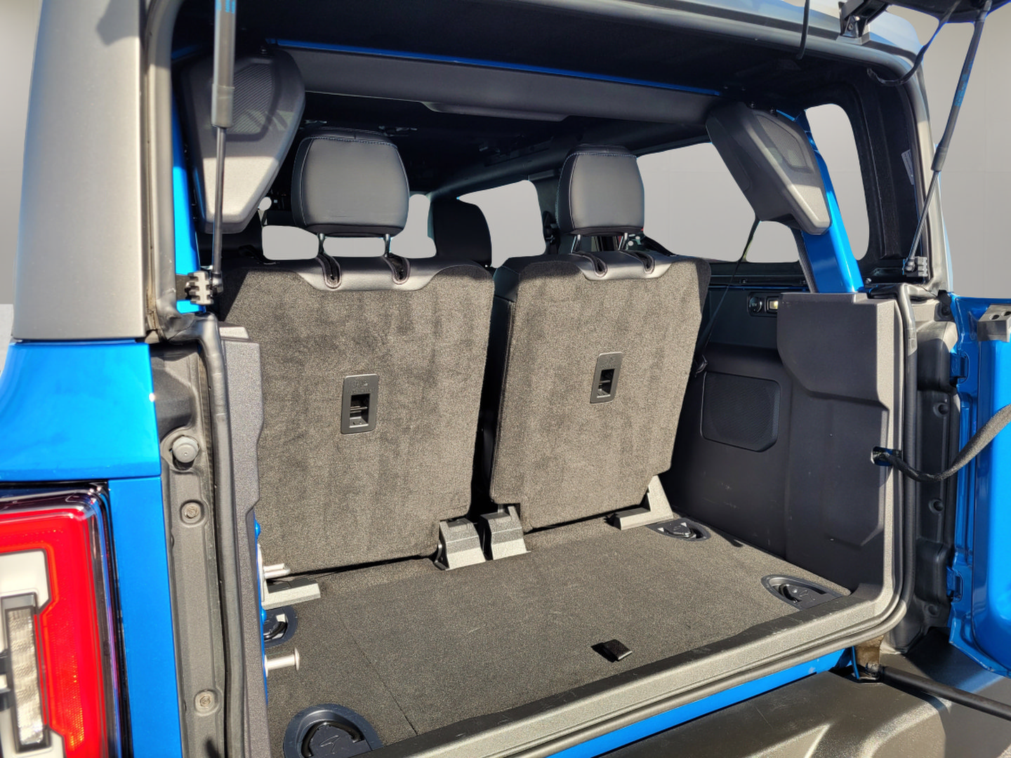 Certified 2023 Ford Bronco Wildtrak AWD/4WD image 25