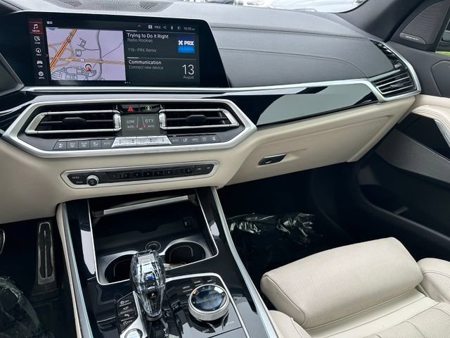 Used 2022 BMW X5 M50i AWD/4WD image 39