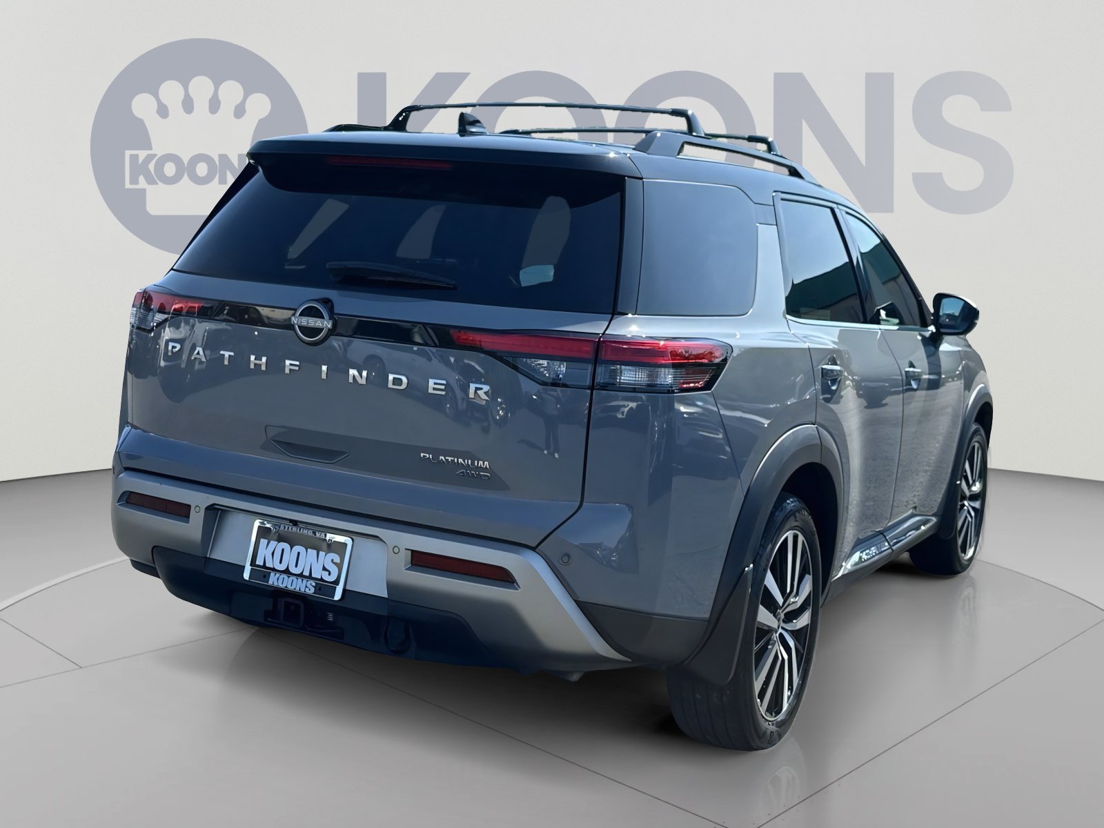 Used 2024 Nissan Pathfinder Platinum AWD/4WD image 11