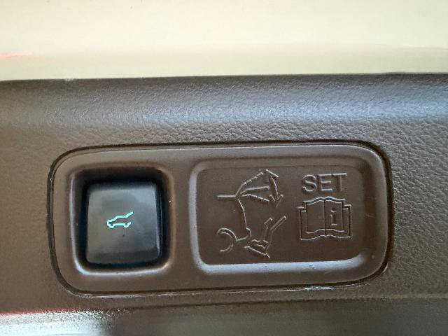 Certified 2023 Ford Expedition Max King Ranch AWD/4WD image 11