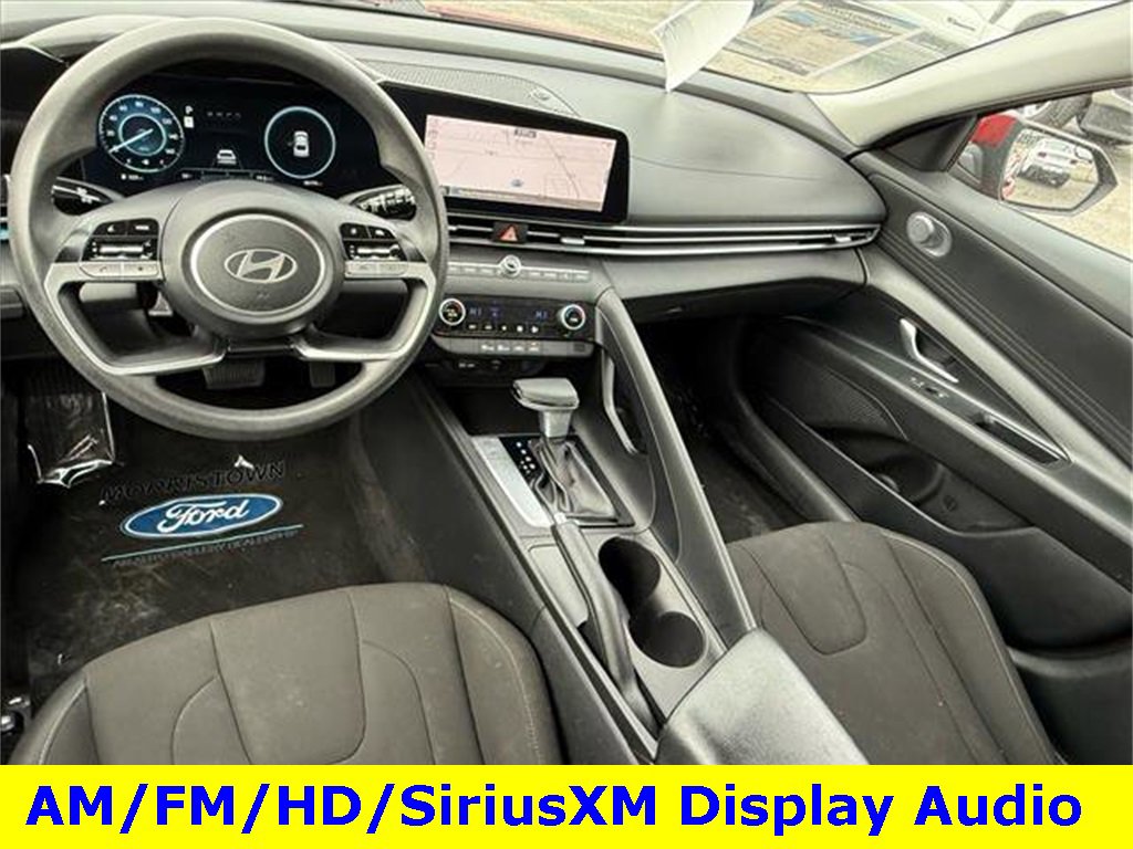 Used 2024 Hyundai Elantra SEL image 14