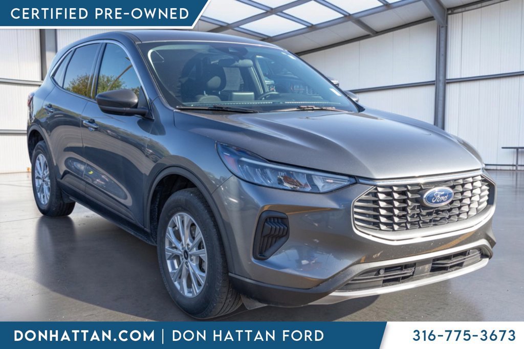 Certified 2023 Ford Escape Active AWD/4WD image 30