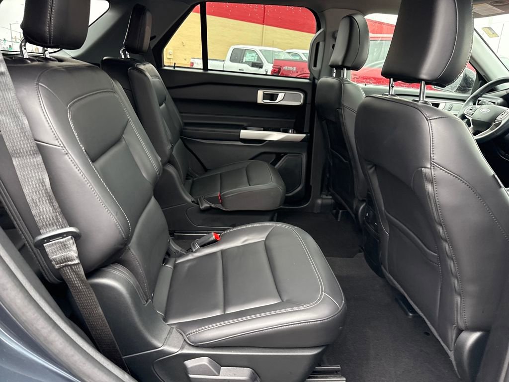 Certified 2023 Ford Explorer XLT w/ Equipment Group 202A image 10