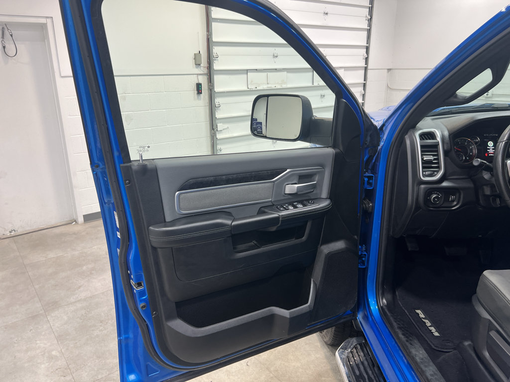 Used 2022 RAM 2500 Big Horn AWD/4WD image 11