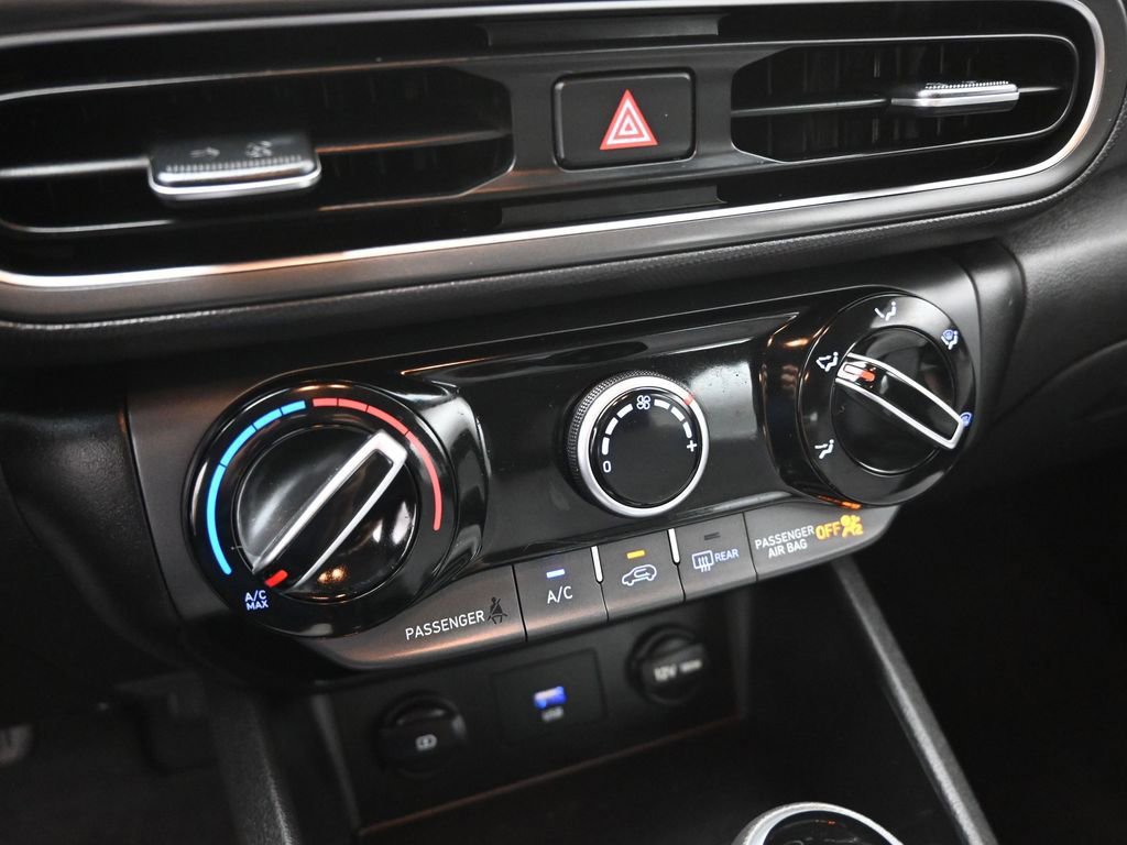 Used 2023 Hyundai Kona SEL image 45