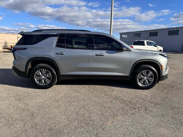 Used 2026 Chevrolet Traverse LT w/ LPO, Floor Liner Package FWD image 9