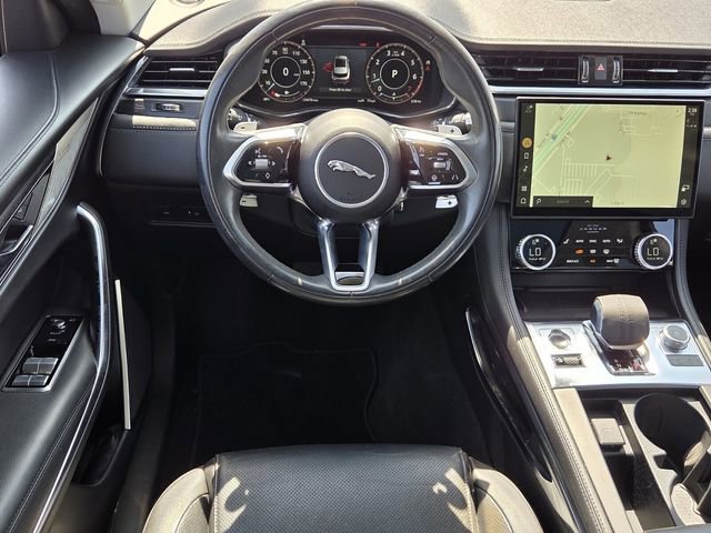 Used 2021 Jaguar F-PACE S image 11