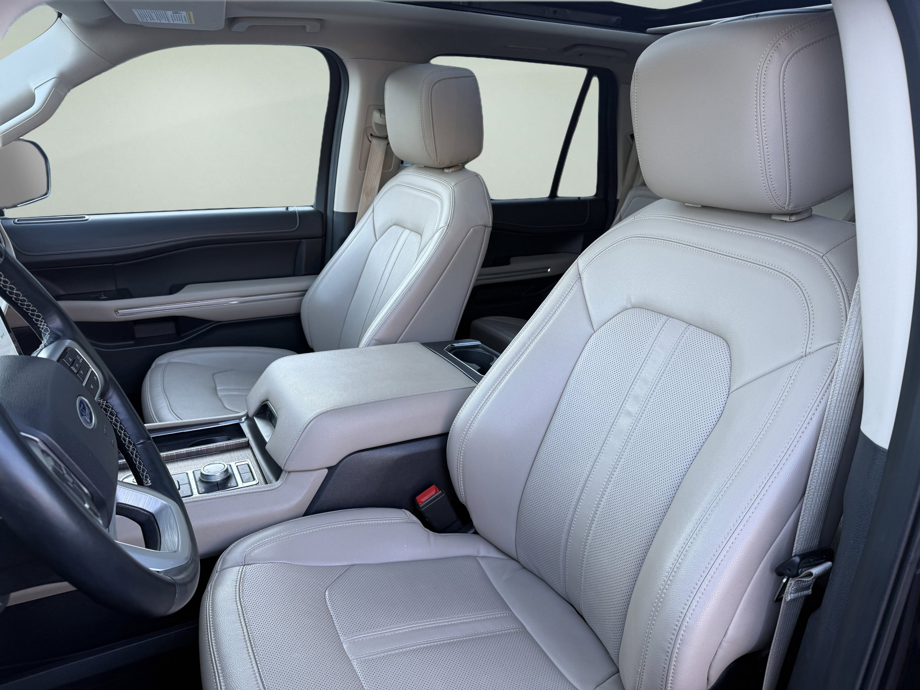 Certified 2023 Ford Expedition Max Limited image 9