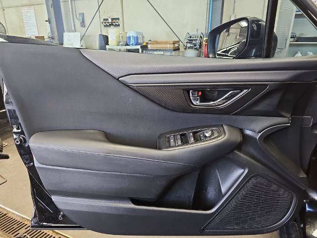 Used 2023 Subaru Outback Premium AWD/4WD image 26