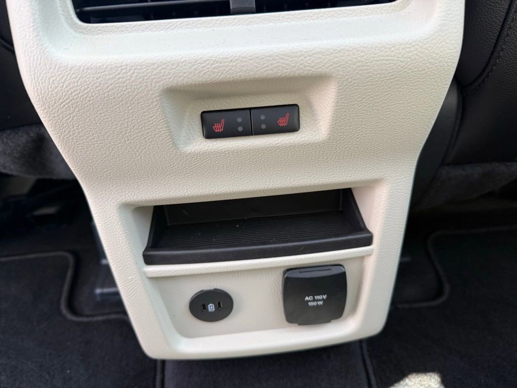 Certified 2024 Ford Edge Titanium w/ Titanium Elite Package image 23