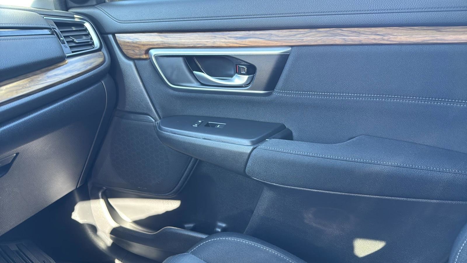 Used 2021 Honda CR-V EX image 22