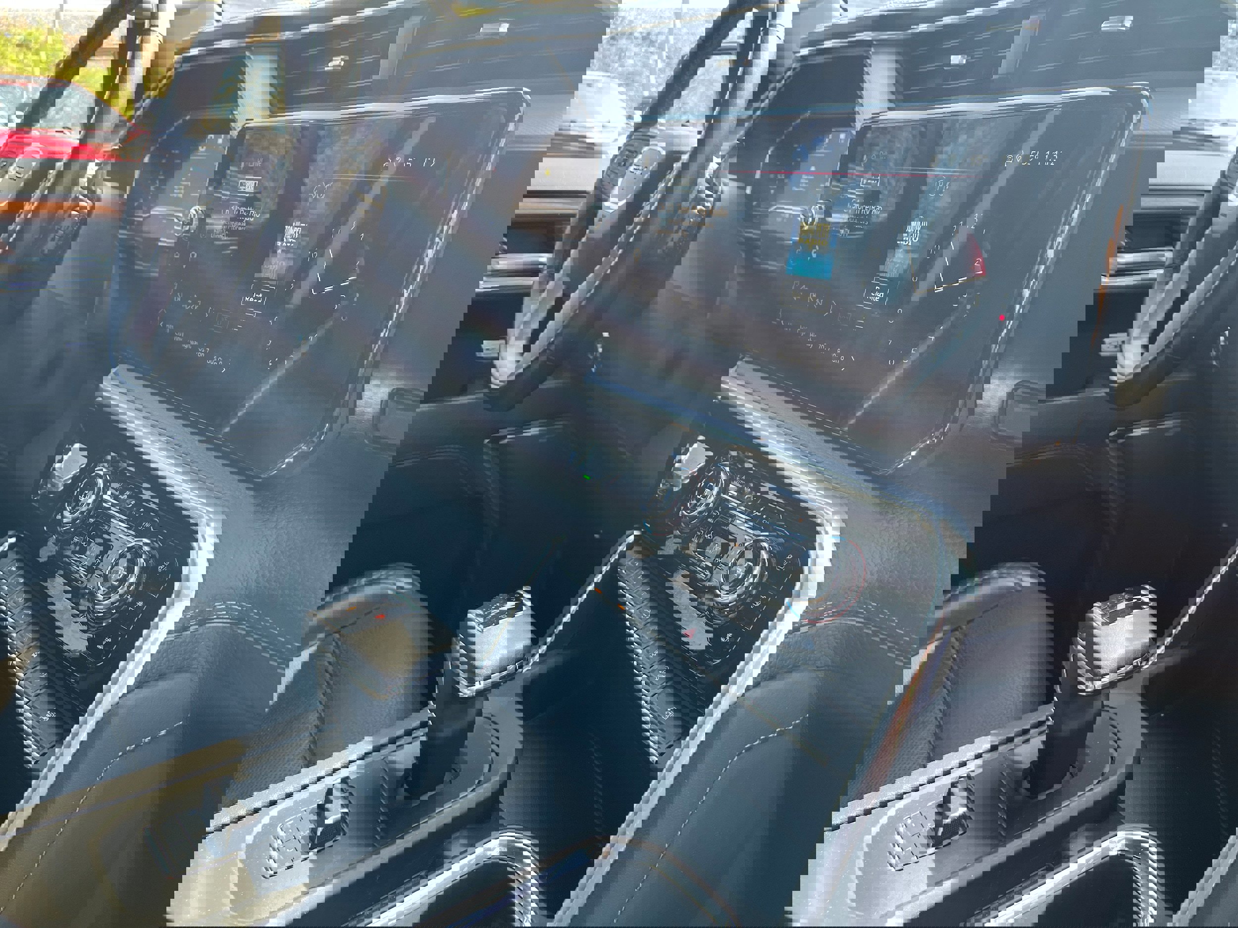 Used 2022 GMC Sierra 1500 Denali AWD/4WD image 16