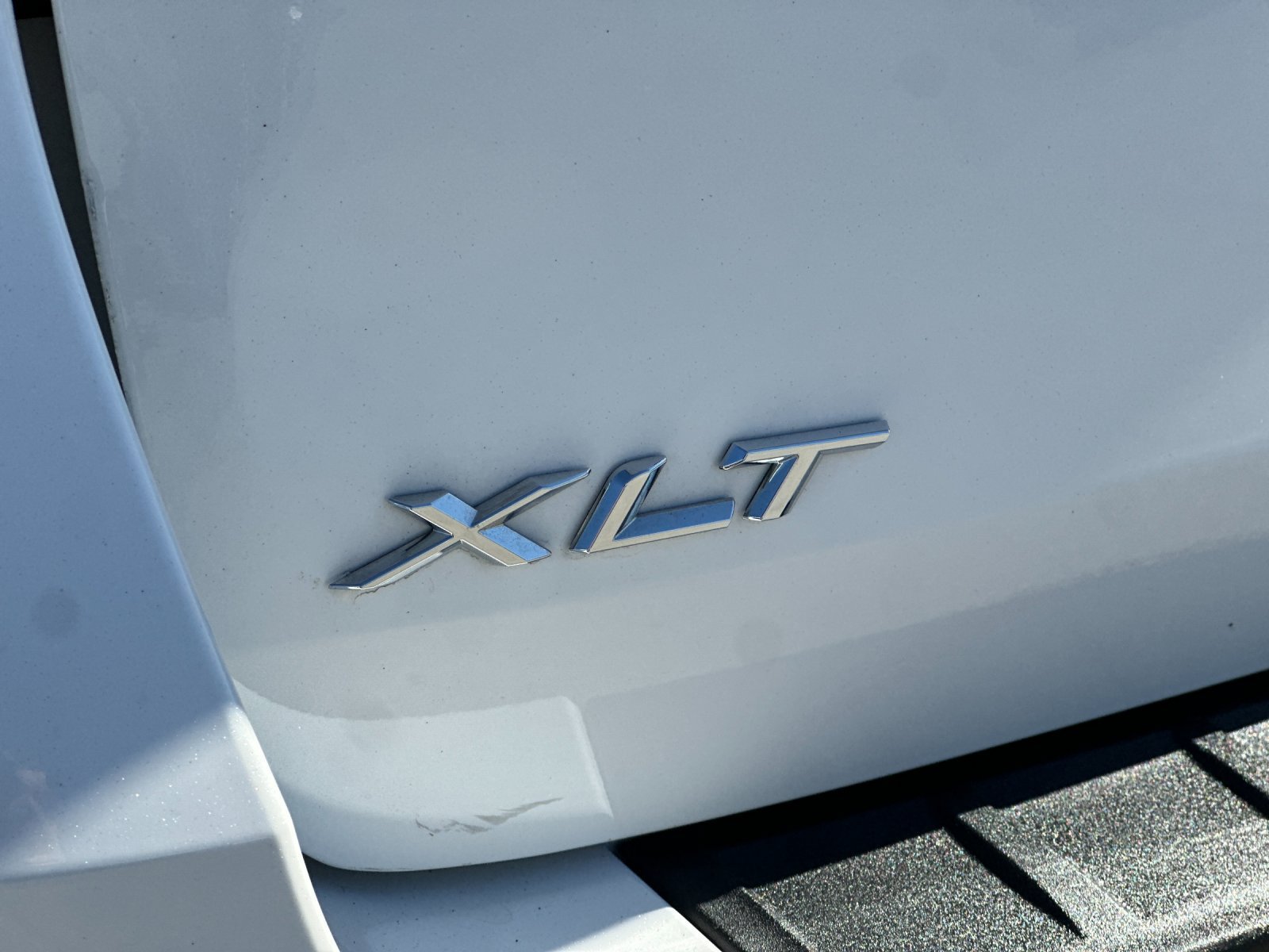 Certified 2023 Ford Explorer XLT w/ Equipment Group 202A RWD image 40