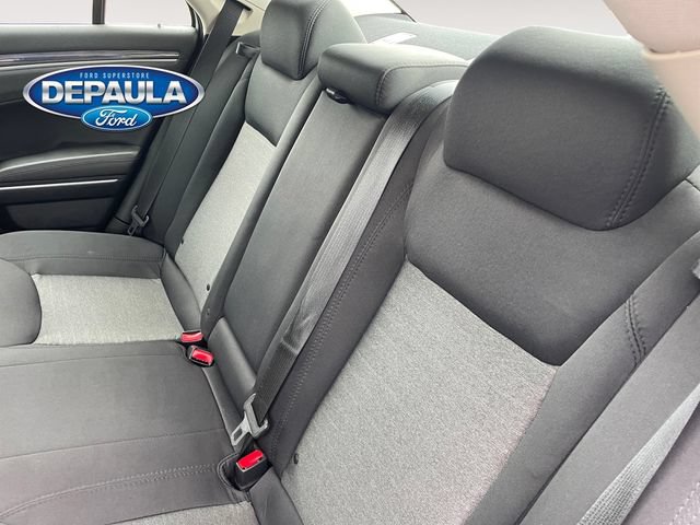 Used 2019 Chrysler 300 Touring w/ Driver Convenience Group AWD/4WD image 17