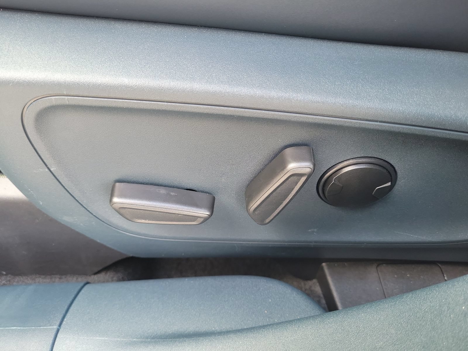 Certified 2024 Ford Maverick Lariat AWD/4WD image 17