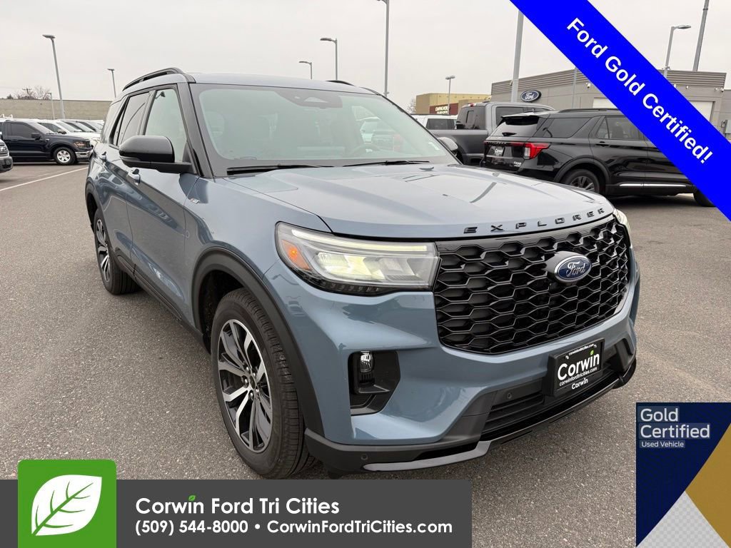 Certified 2025 Ford Explorer ST-Line image 7