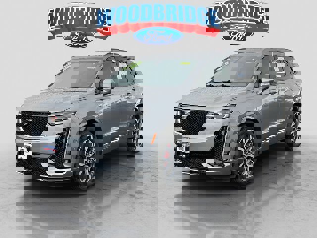 Used 2024 Cadillac XT6 Sport image 2
