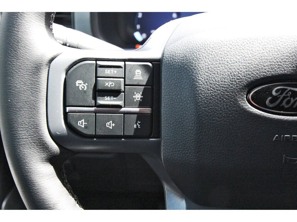Certified 2026 Ford F150 Lariat w/ FX4 Off-Road Package AWD/4WD image 18