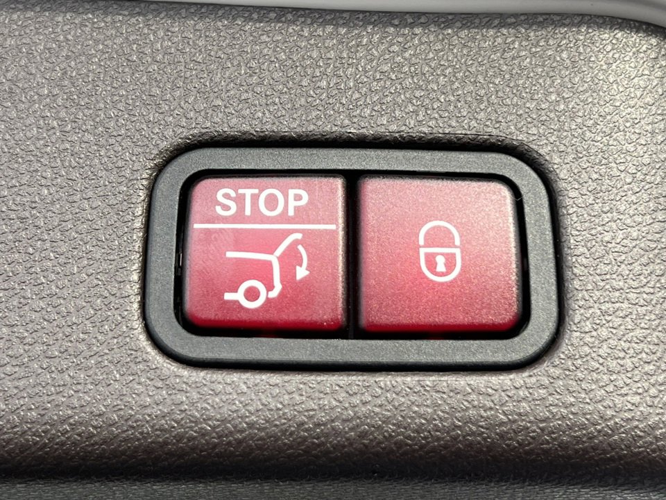 Used 2017 Mercedes-Benz GLE 350 4MATIC image 35