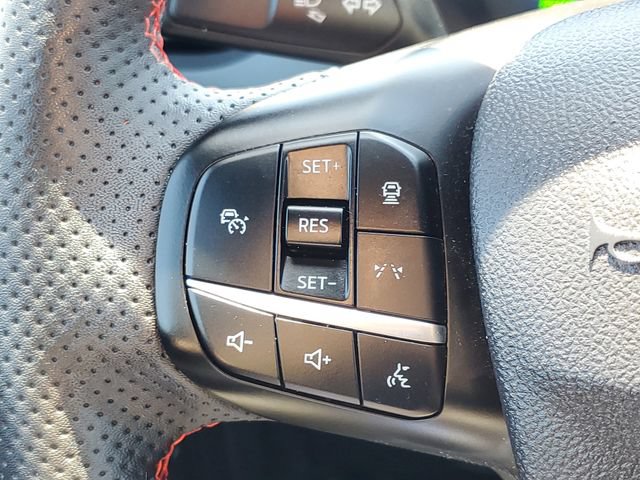 Certified 2023 Ford Escape ST-Line Elite w/ Premium Technology Package AWD/4WD image 17