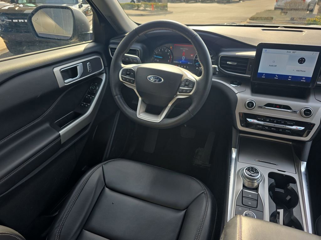 Certified 2024 Ford Explorer XLT w/ Equipment Group 202A image 23
