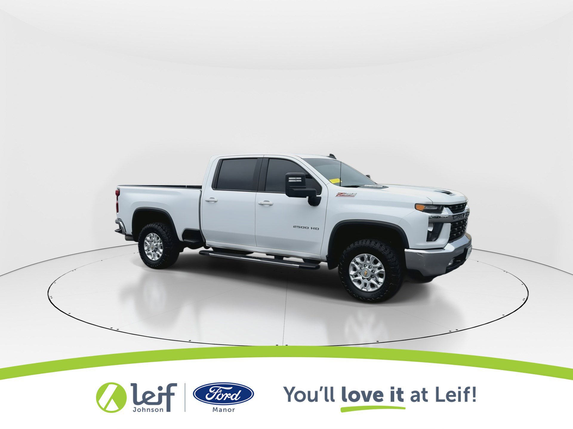 Used 2023 Chevrolet Silverado 2500 LT w/ Convenience Package image 2