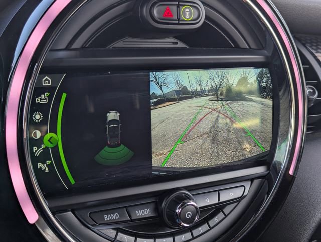 Used 2019 MINI Cooper S image 19