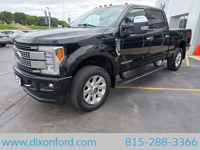 Certified 2018 Ford F250 Platinum w/ Platinum Ultimate Package AWD/4WD image 3