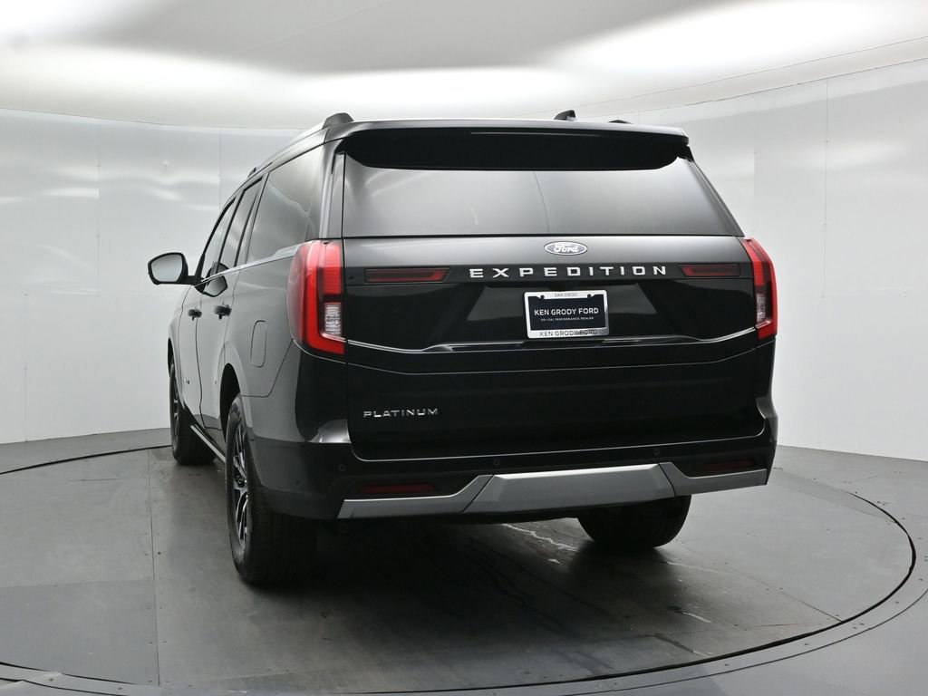 Certified 2025 Ford Expedition Platinum image 27