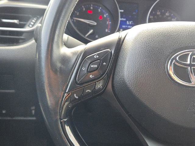 Used 2018 Toyota C-HR XLE image 26