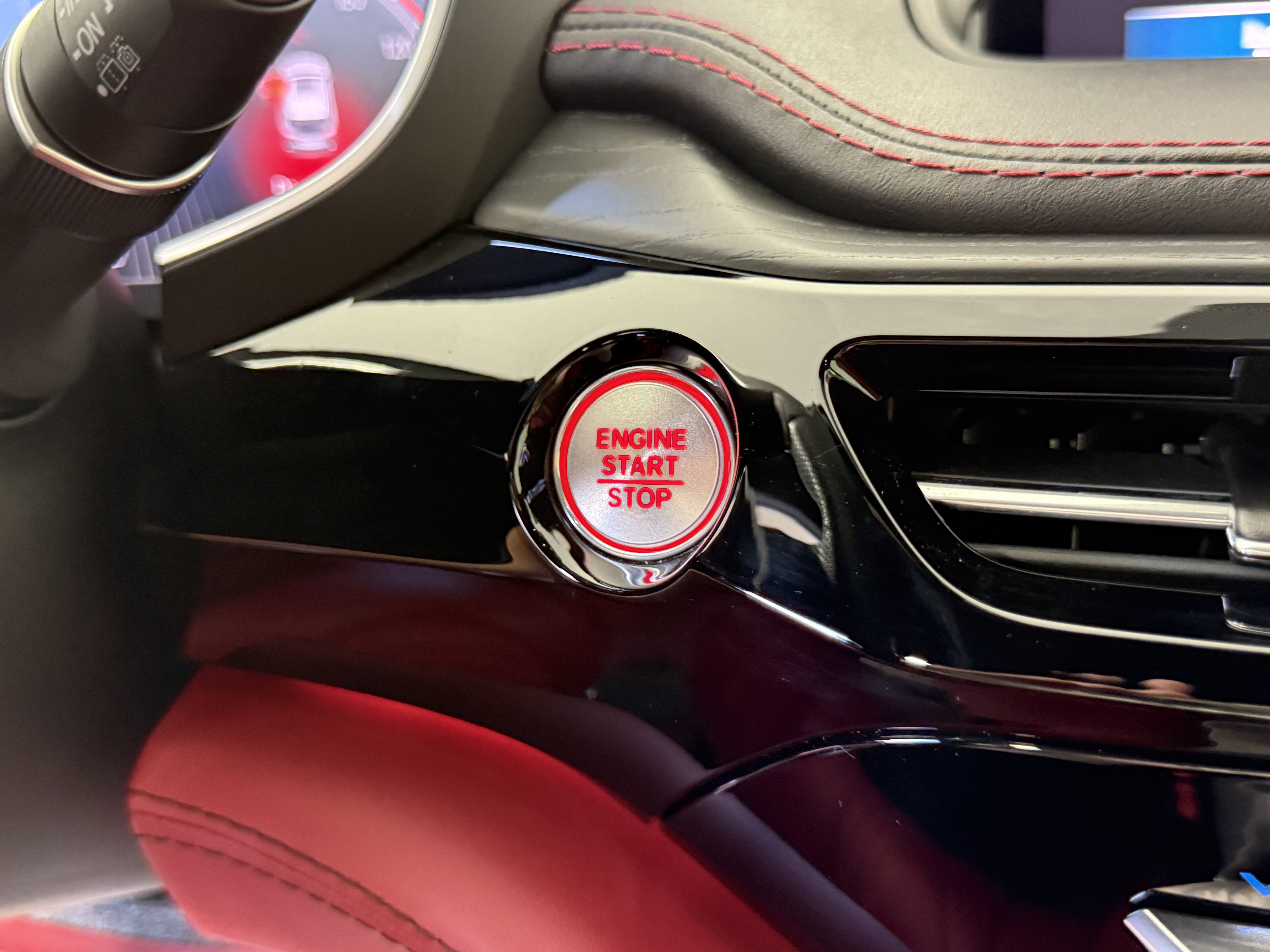 Used 2024 Acura MDX Type S image 32