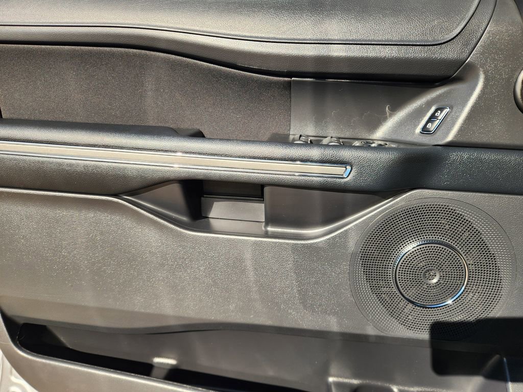 Certified 2024 Ford Expedition XL image 22