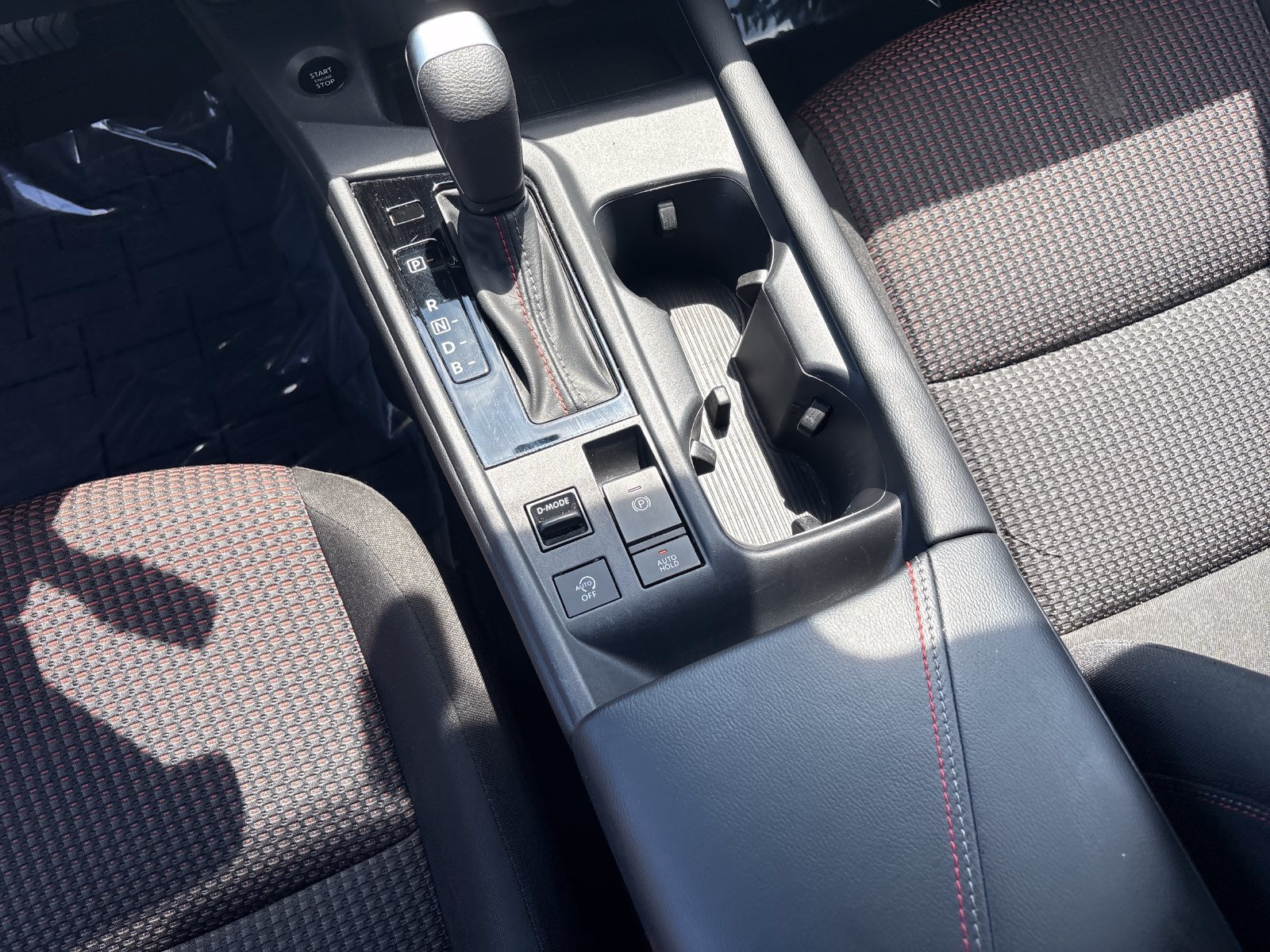 Used 2026 Nissan Sentra SR w/ Floor Mat Package FWD image 41