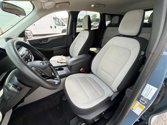 Certified 2023 Ford Escape Active AWD/4WD image 12